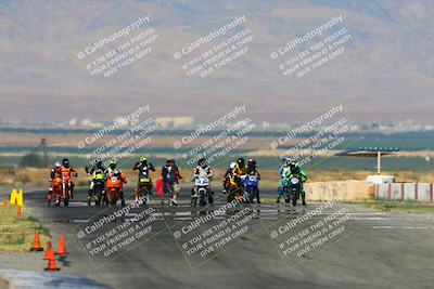 media/Aug-13-2023-CRA (Sun) [[1cfc37a6fb]]/Race 4 400 Superbike/Race/